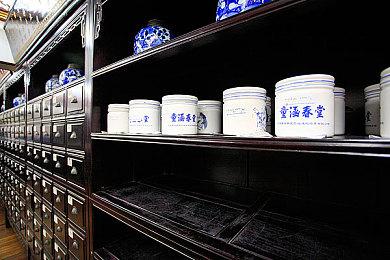 折纸主题平台跳跃游戏《Hirogami》公布预告 玩法新颖美术独特！